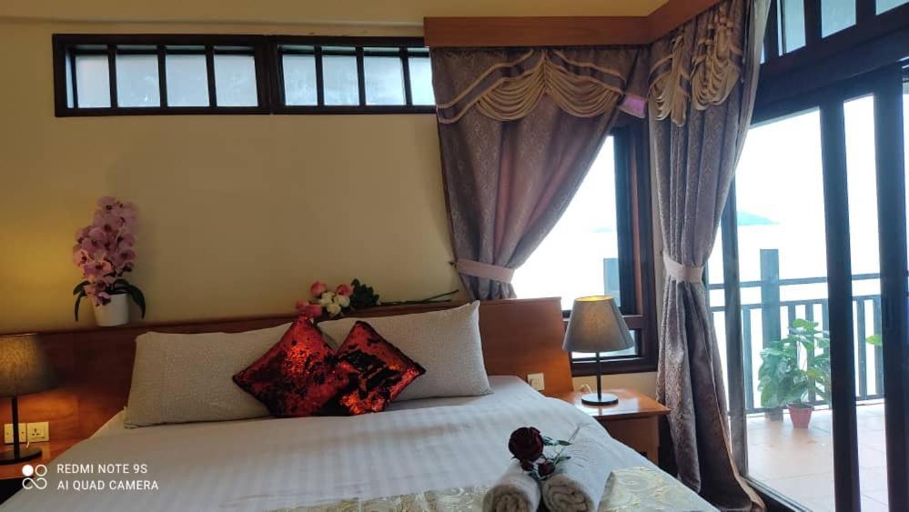 The Green Lagoon Pantai Cenang  Room photo